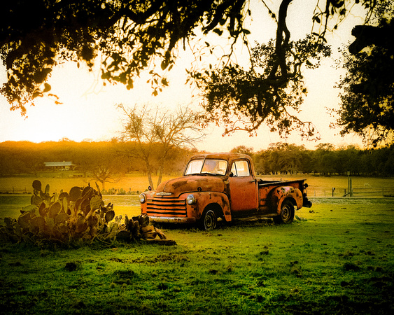 Barn RR12 With Flag Sunset 022716015-Edit